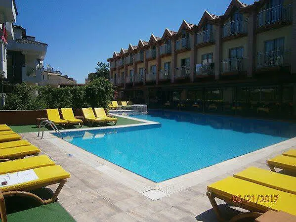 酒店 Grand Nar Adult Only 4*